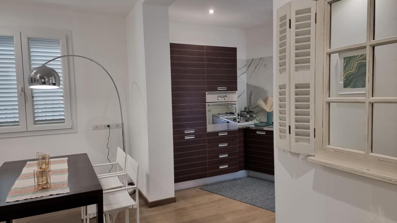 Luxury Design Di Clickaffitti Apartment Cattolica